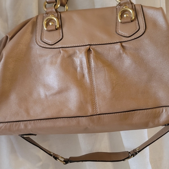 Coach Ashley Leather Ashley Satchel in Champagne - Picture 10 of 14
